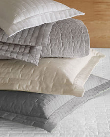 Sesto Quilt and Shams