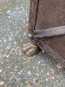 Large single Garden Topiary Stand & Planter