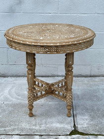 INLAID ROUND END OR LAMP TABLE