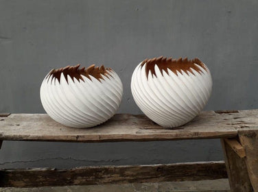 Tamarind Wood Bowl with Spiky Edge